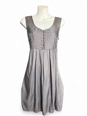 Sleeveless Pleated Front Mini Dress in Gray